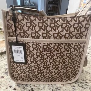 DKNY UNA MESSENGER BAG with extra coin purse in DKNY logo in Beige and brown